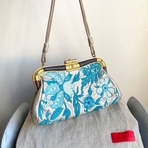 Valentino Garavani Vintage Embroidered Leather Shoulder Purse 20th Century